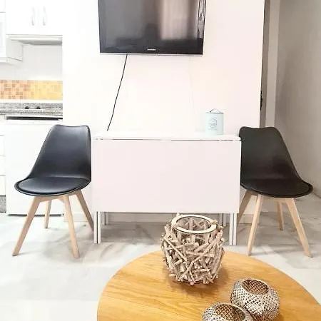 A 2 Minutos De La Playa Y Centro Апартаменты