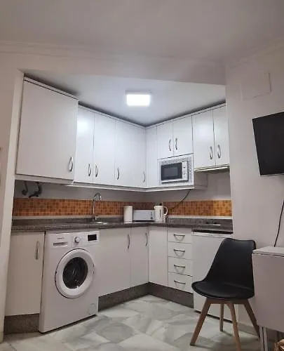 Апартаменты A 2 Minutos De La Playa Y Centro Фуэнхирола