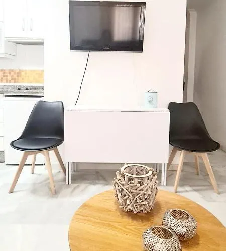 A 2 Minutos De La Playa Y Centro Апартаменты